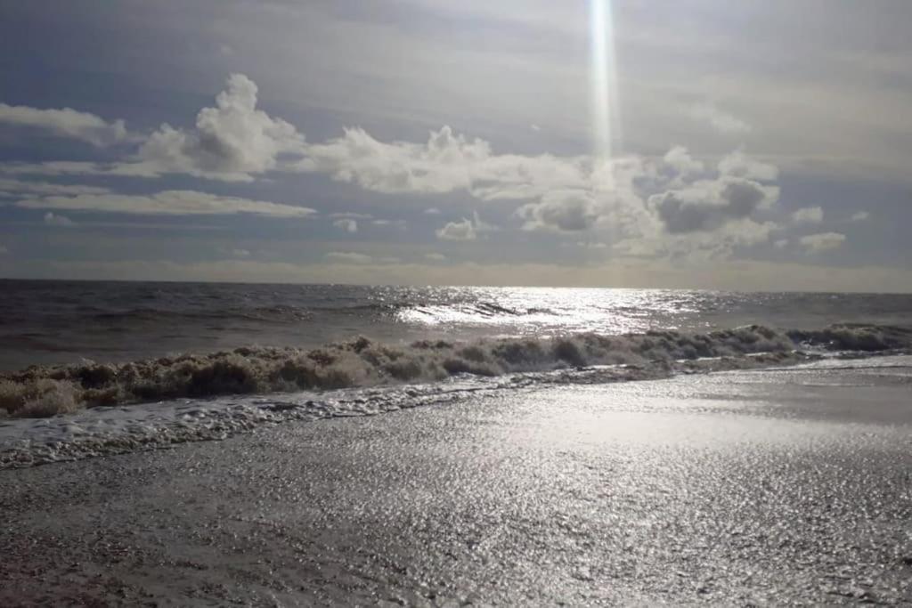 شقة Turnstone - Suffolk Coastal Escapes Pakefield المظهر الخارجي الصورة