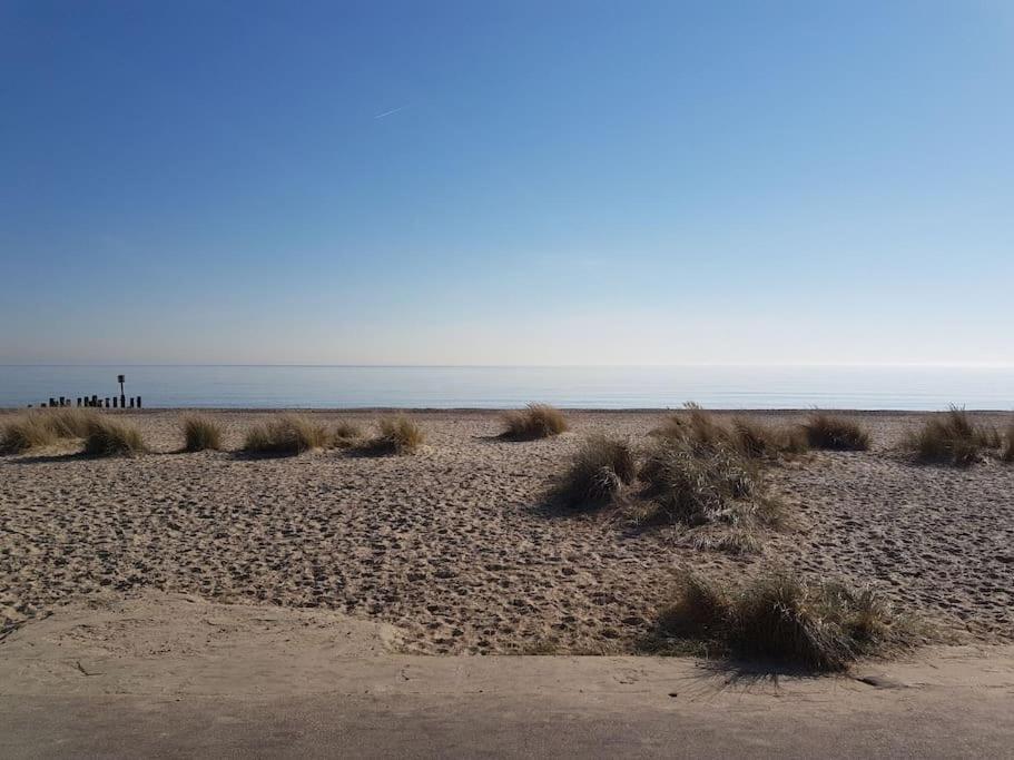 شقة Turnstone - Suffolk Coastal Escapes Pakefield المظهر الخارجي الصورة